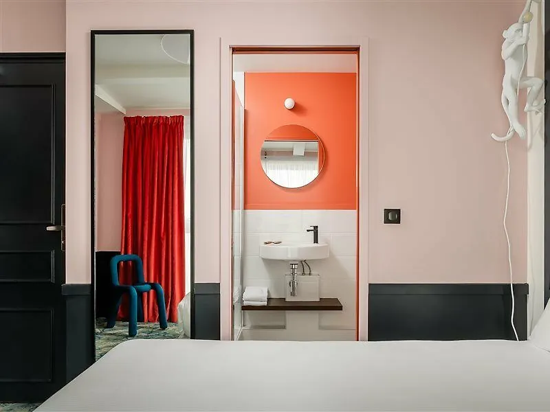 Hotel Archetype Etoile Paris 3*,